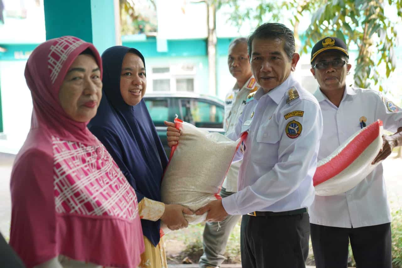 Pemkot Pontianak Gelontorkan Hampir Rp 4 M Setiap Bulan Untuk Bantuan Sembako