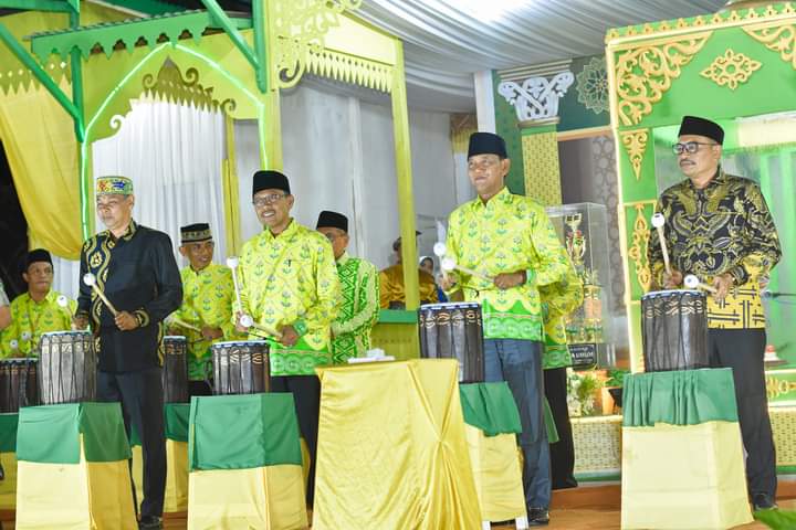 Wakil Bupati Ketapang Pimpin Pembukaan MTQ ke-31 di Nanga Tayap