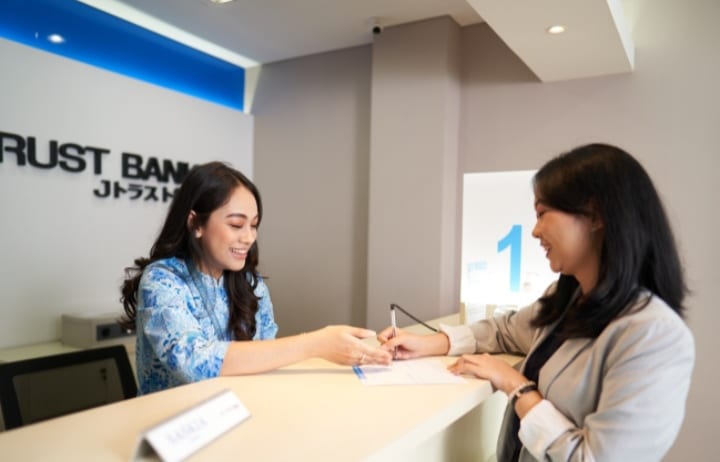 Ulasan Kinerja J Trust Bank Kuartal II 2024