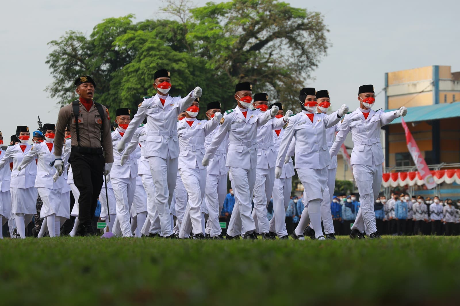 Pemkot Pontianak Gelar Upacara HUT ke-79 RI di Lapangan Bola Keboen Sajoek