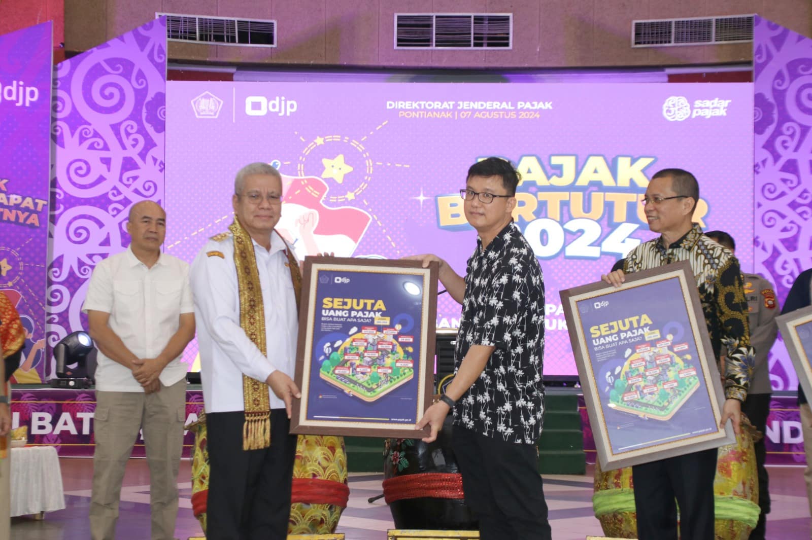 Pj Gubernur Harisson Buka Pajak Bertutur 2024: Ajak Generasi Muda Bangkit untuk Indonesia Emas