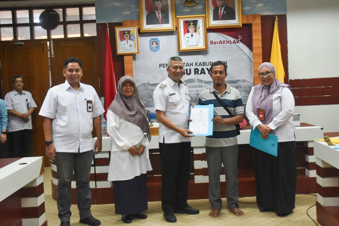 Pedagang Pasar Bahagia Dapat Akses Modal Perbankan dan Perizinan Berusaha