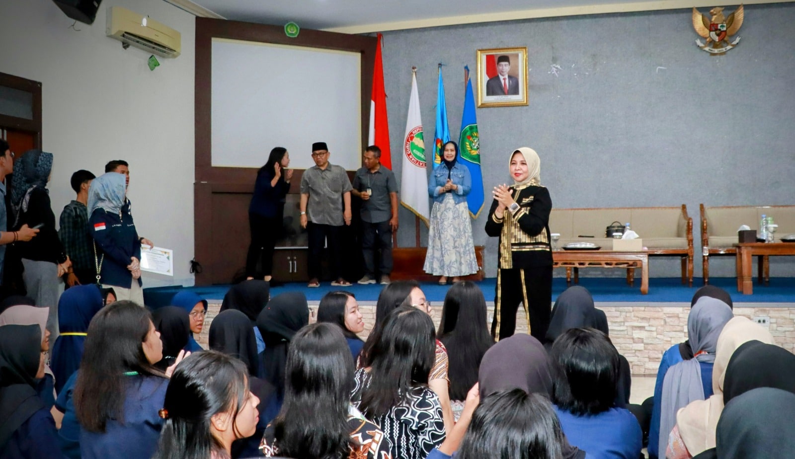 Windy Ajak Perempuan Berkontribusi Dalam Pembangunan