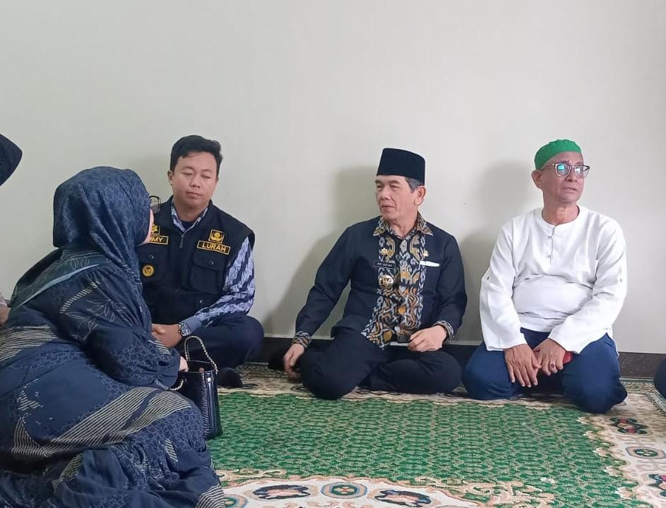 Pj Wako Takziah ke Rumah Duka Korban Kebakaran Tanray, Sampaikan Belasungkawa dan Bantuan