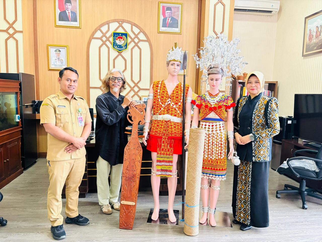 Giliran Wastra Kalbar Tampil di Galeri Nusantara Kemendagri