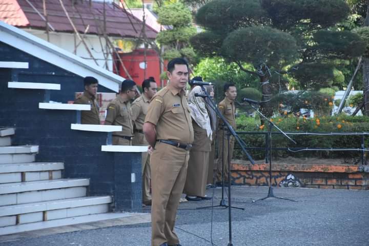 Pimpin Apel Pagi, Asisten Sekda Ketapang Soroti Disiplin Kerja ASN dan Penyerapan Anggaran