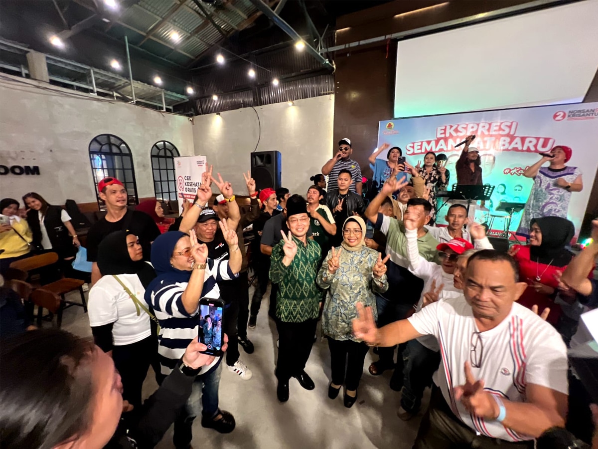 Meriah, Ria Norsan dan Erlina Joget Bareng Milenial