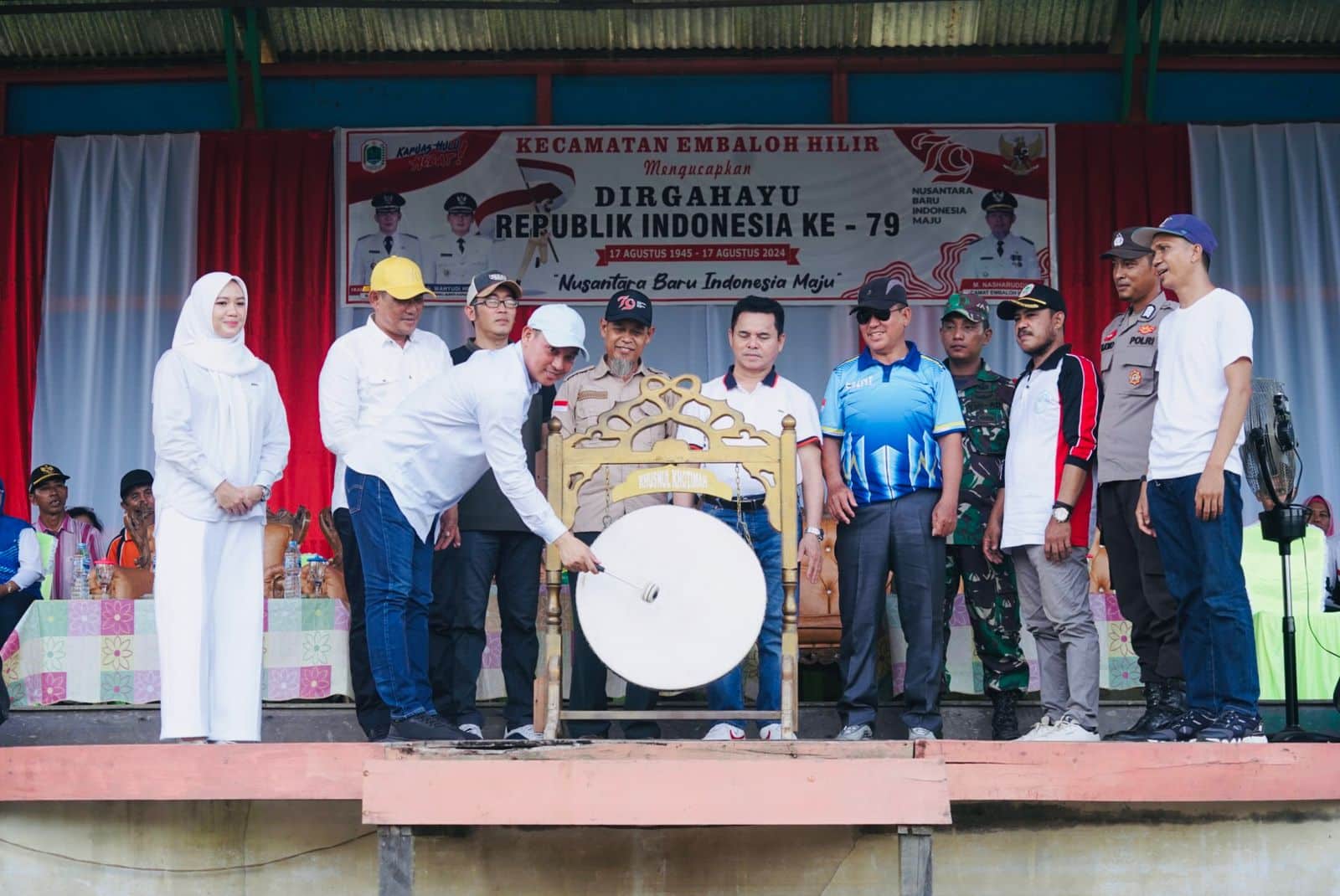 Wabup Kapuas Hulu Ajak Masyarakat Lestarikan Perlombaan Tradisional dan MTQ