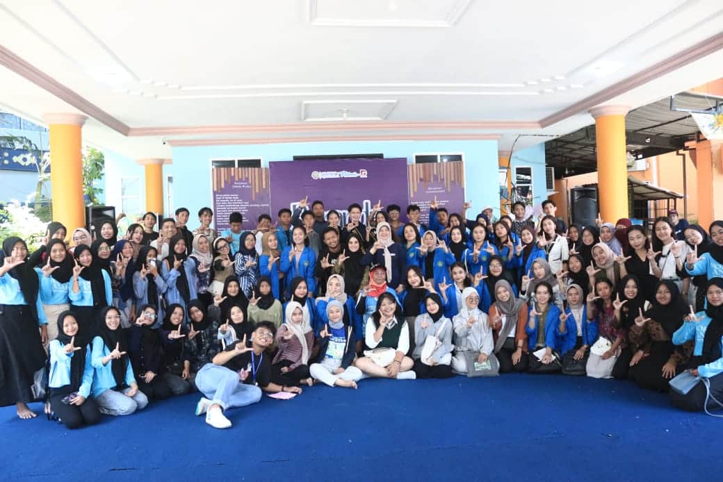 Mengulik Kata dan Nada Manjakani di Beranda Disperpusip Pontianak