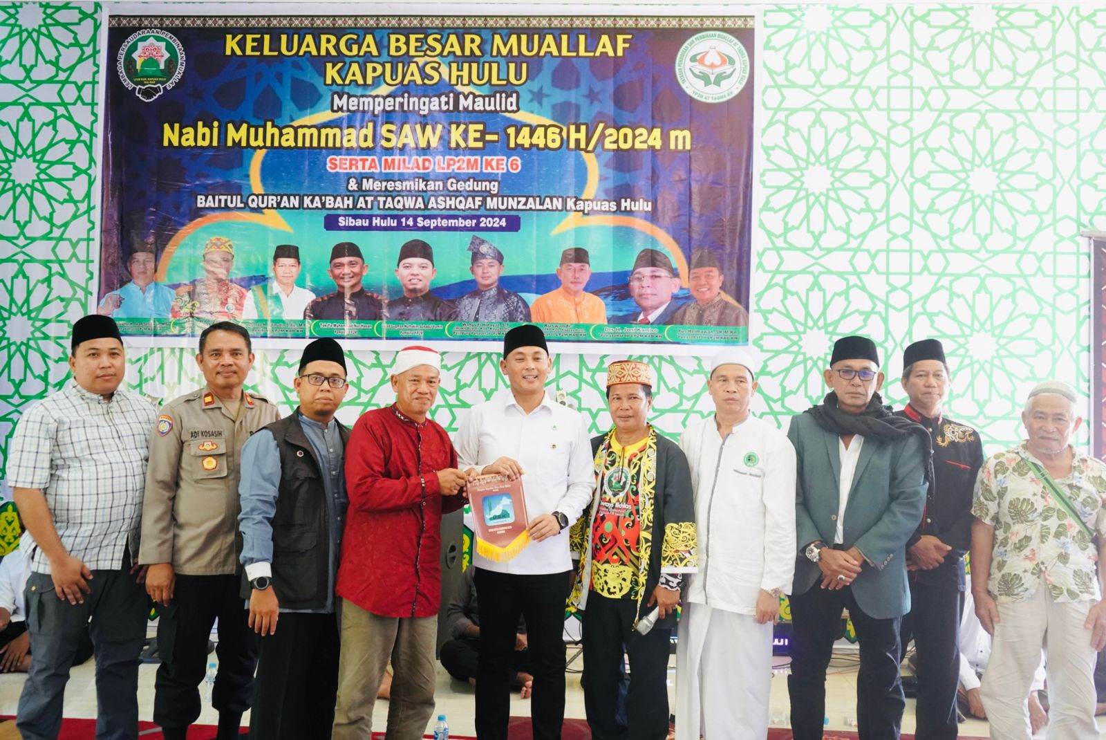 Wabup Kapuas Hulu Hadiri Silaturahmi Mualaf Antar Bangsa dan Maulid Nabi Muhammad SAW