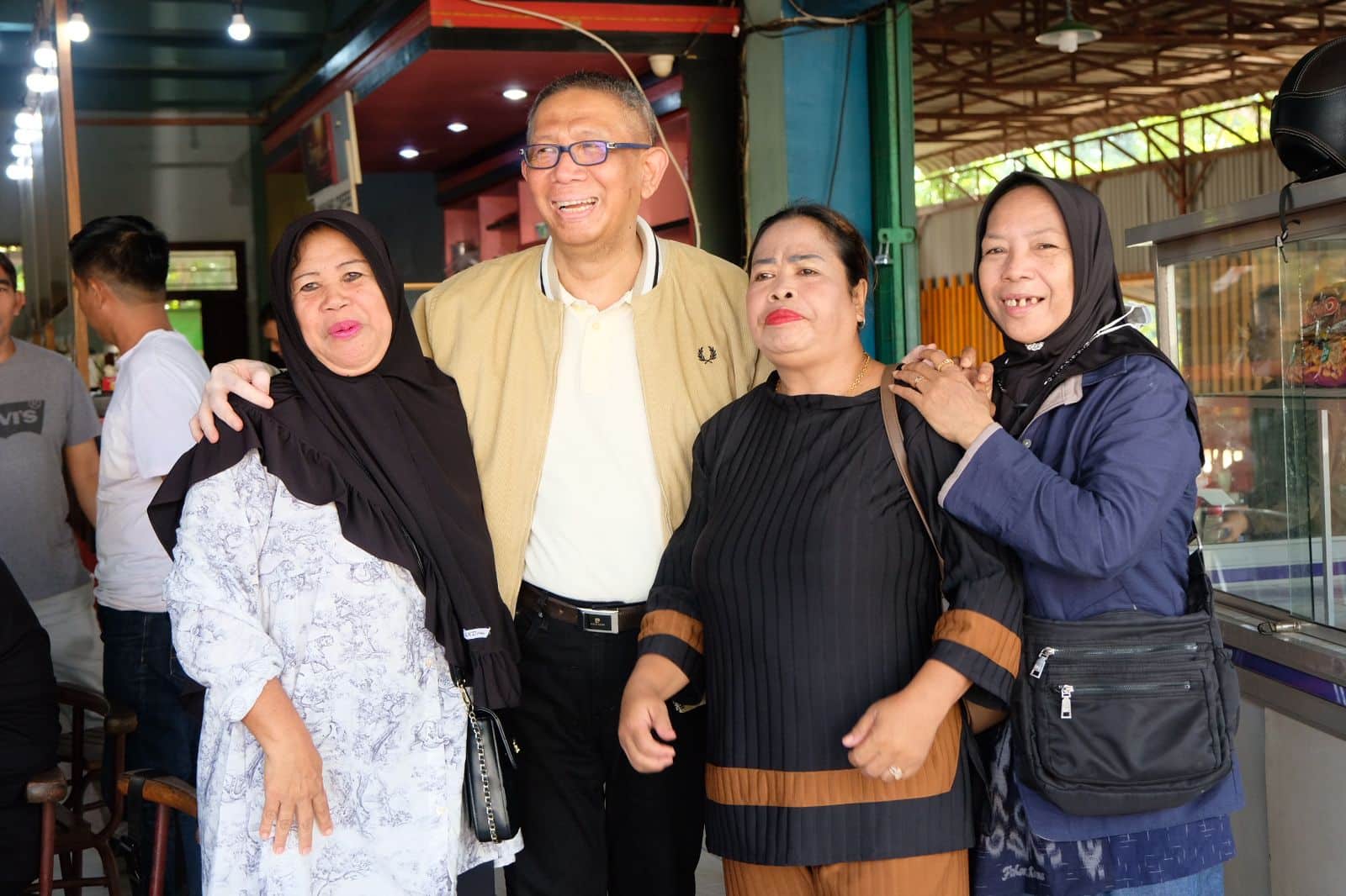 Bang Midji Dapat Suntikan Semangat Saat Bertemu Emak-emak