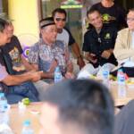 { \Illuminate\Support\Str::words($kategorix->post_title, 30, '') }}