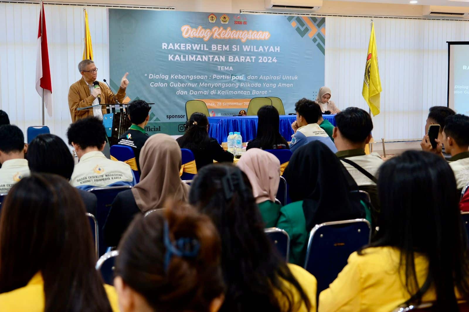 Jadi Pembicara Dialog Kebangsaan BEM-SI, Bang Midji Bocorkan Rahasia Keberhasilannya Saat Pimpin Kalbar