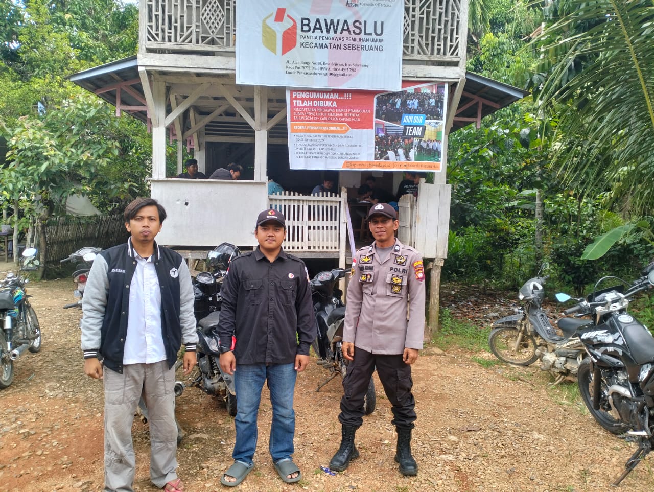 Polsek Seberuang bersama Tokoh Agama dan Masyarakat Mantapkan Kesiapan Pilkada Serentak 2024