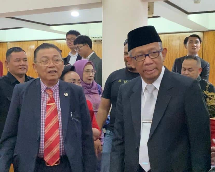 Calon Gubernur Sutarmidji bersama Didi Haryono Hadiri Pelantikan DPRD Kalbar Periode 2024 - 2029