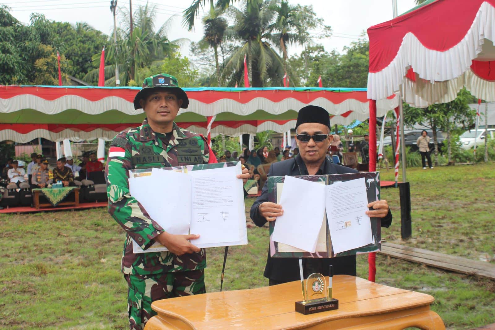 Pjs Bupati Kapuas Hulu Buka TMMD di Desa Selaup Kecamatan Bunut Hulu