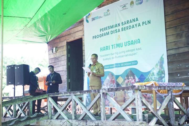 Pj Sekda Ketapang Hadiri Peresmian Sarana Program Desa Berdaya PLN dan Hari Temu Usaha di Kecamatan Simpang Dua