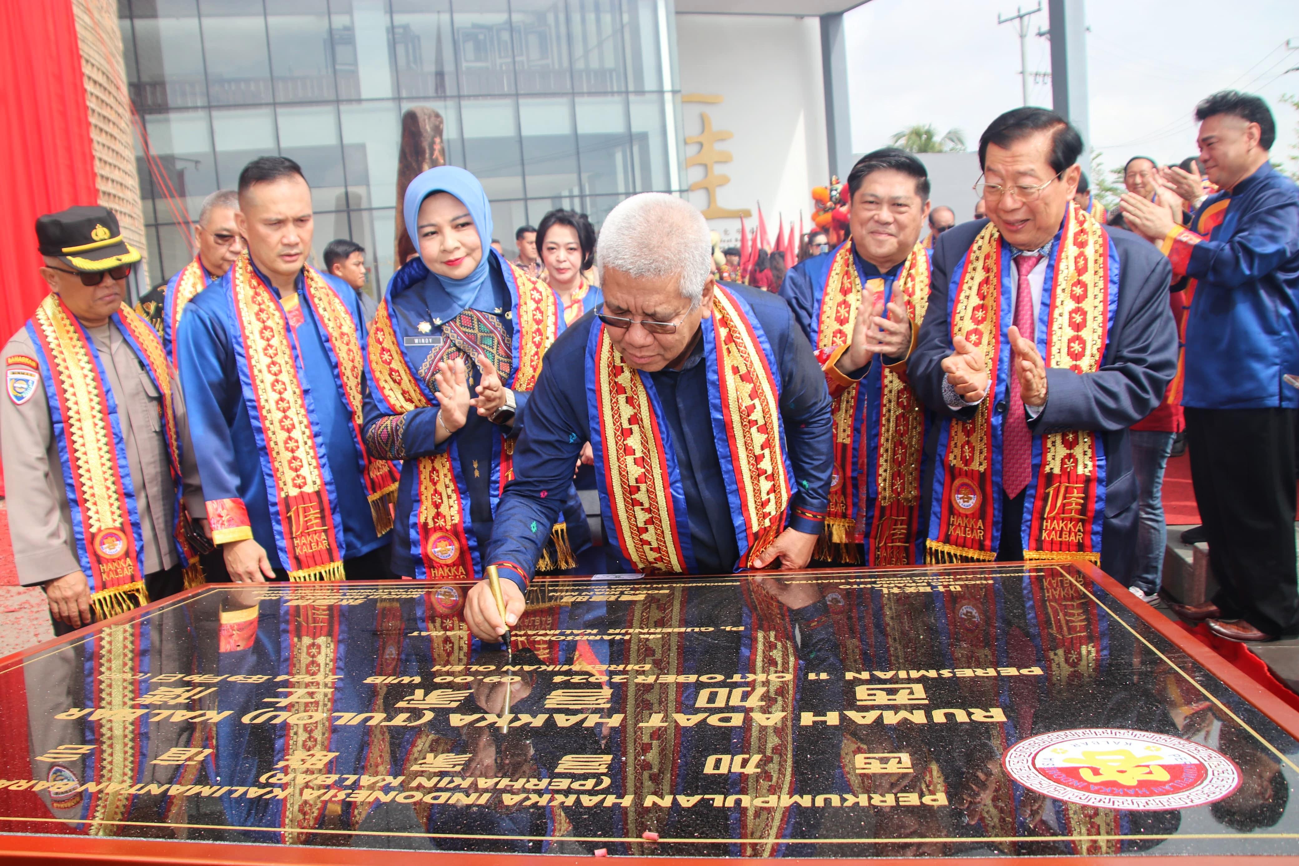 Rumah Hakka “Tulou” Diresmikan, Harisson Harap Jadi Ikon Budaya Kalbar
