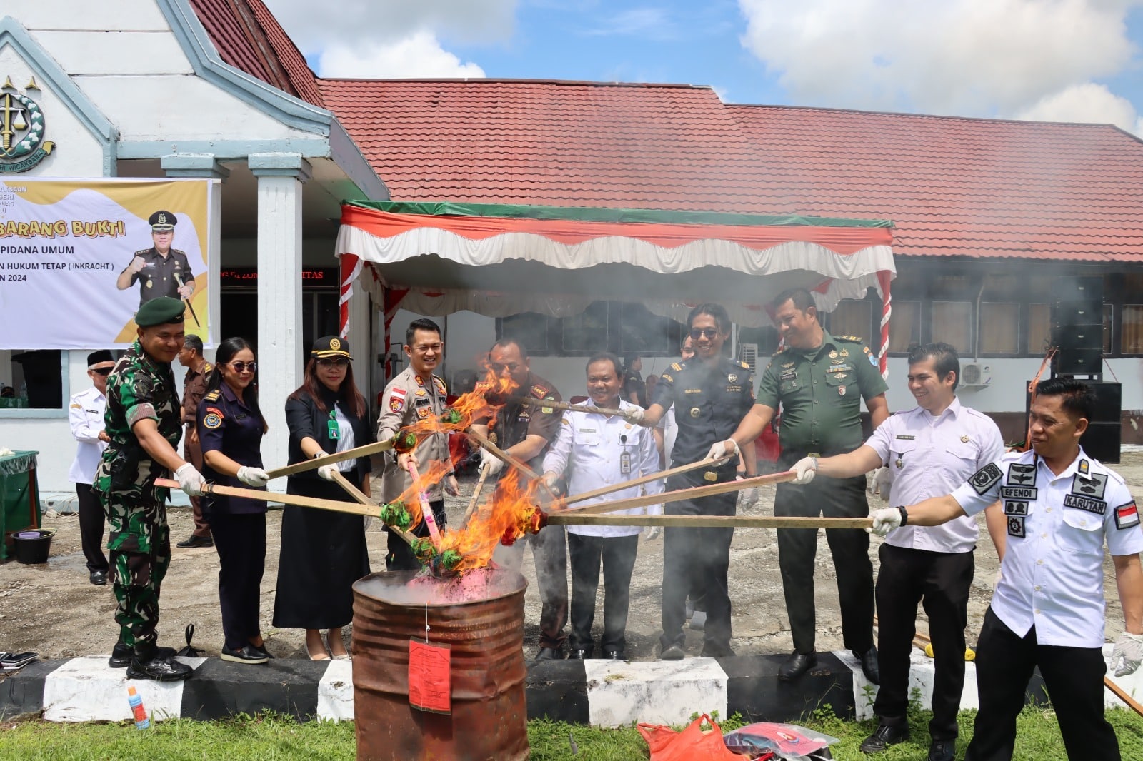 Sekda Kapuas Hulu Apresiasi APH Perangi Kejahatan Termasuk Narkotika