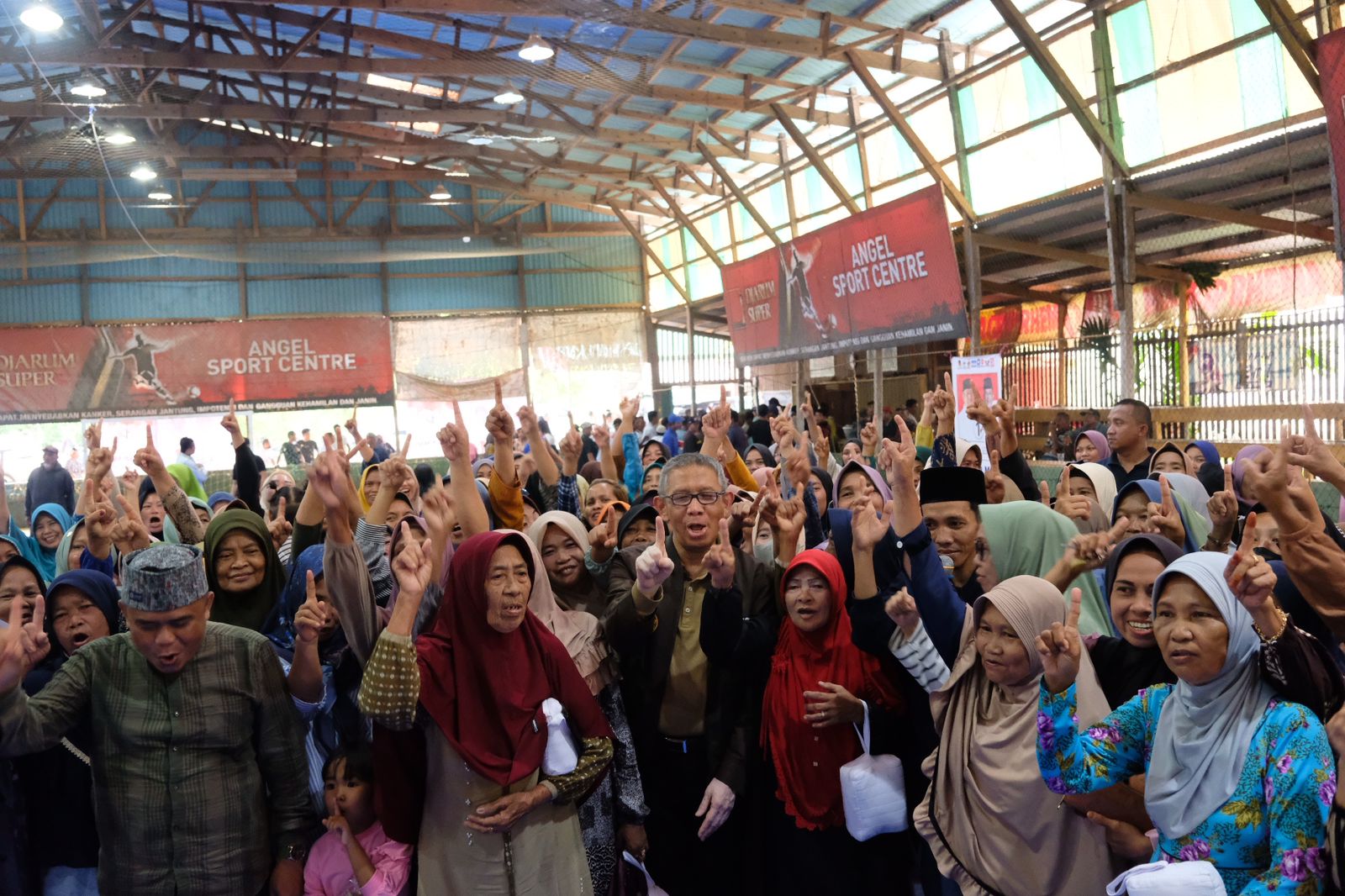 Kembali ke Tempat Kampanye dan Menang di Periode Pertama, Warga Simpang Tiga KKU Ingin Midji Lanjot Agik!