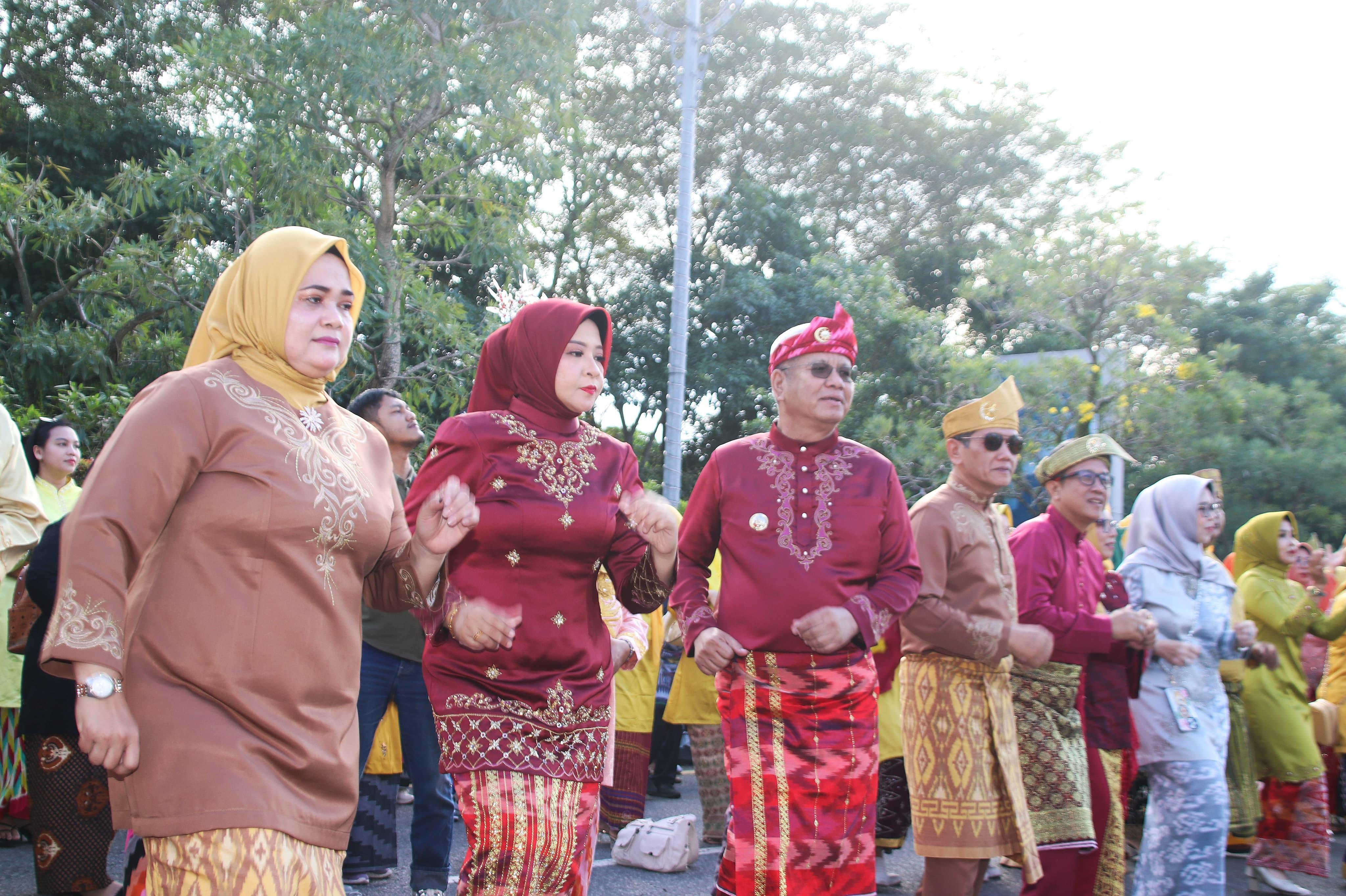 Masuk Rekor MURI, Harisson Dorong Usulan Tari Jepin Massal HUT Pontianak Masuk KEN
