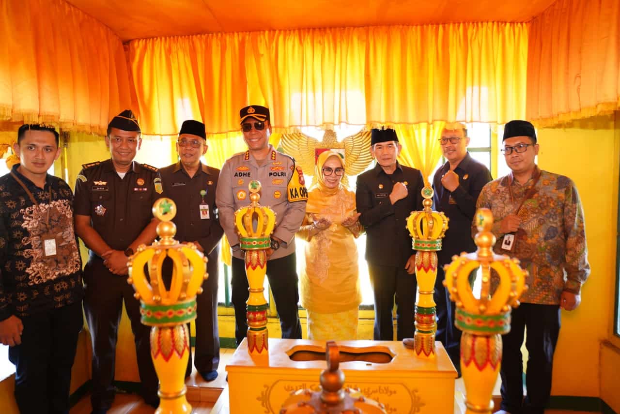 Kenang Jasa Pendiri Pontianak, Jajaran Pemkot Ziarah Makam Kesultanan