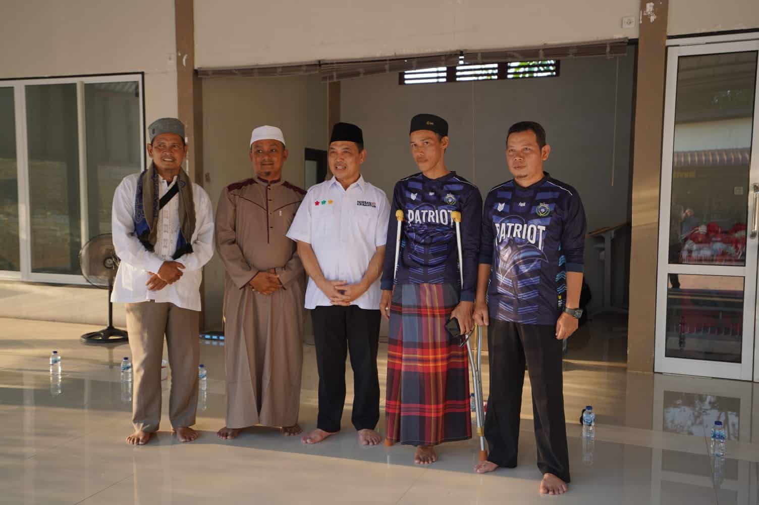 Silaturahmi ke Ponpes Al Jihad Tepuai, Norsan Beri Nasehat untuk Santri