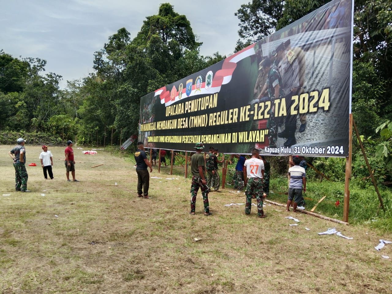 Jelang Penutupan, Satgas TMMD ke-122 Kodim 1206/Putussibau Laksanakan Finishing