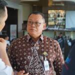 { \Illuminate\Support\Str::words($kategorix->post_title, 30, '') }}