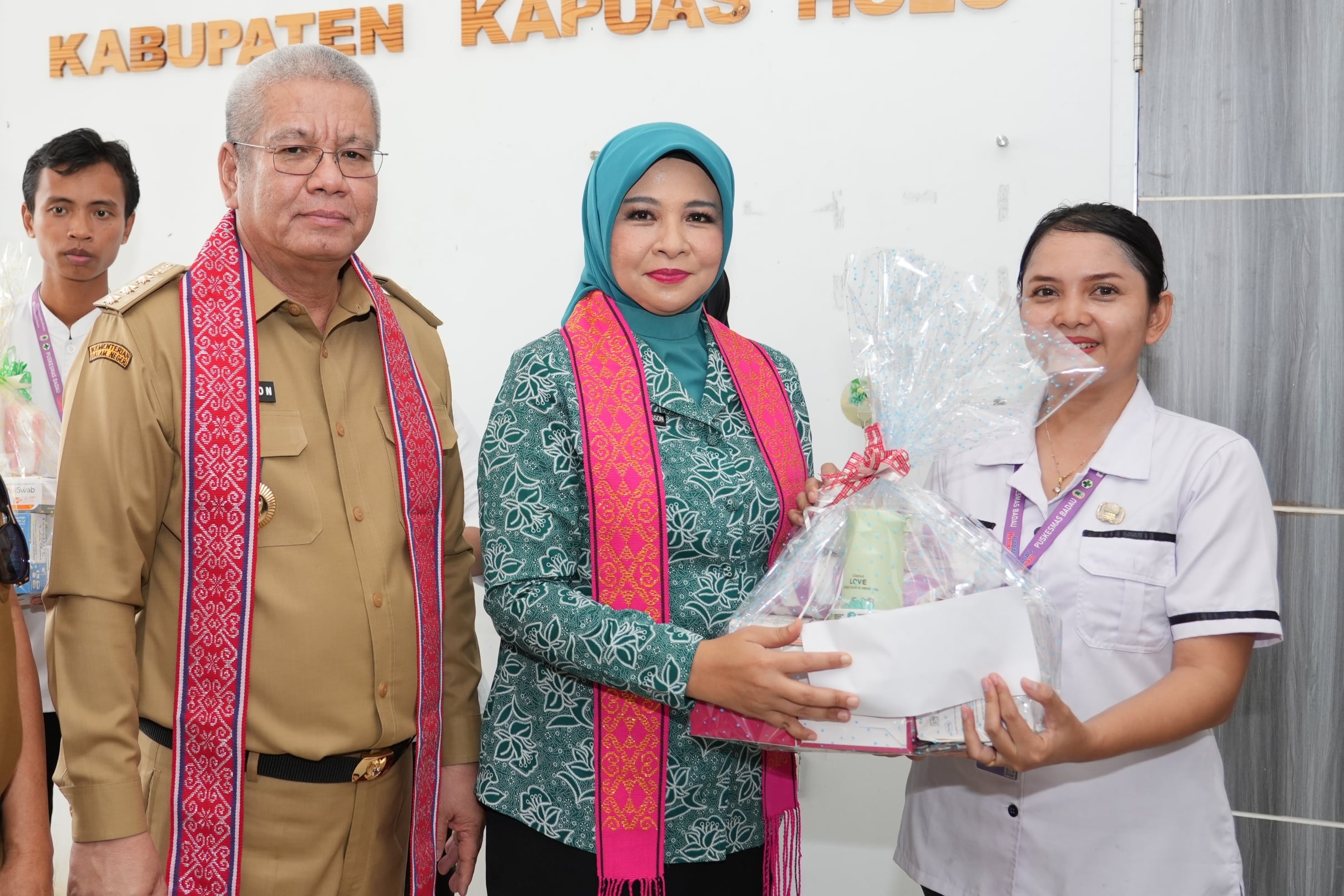 Harisson Apresiasi Pengabdian Tenaga Medis di Perbatasan Badau