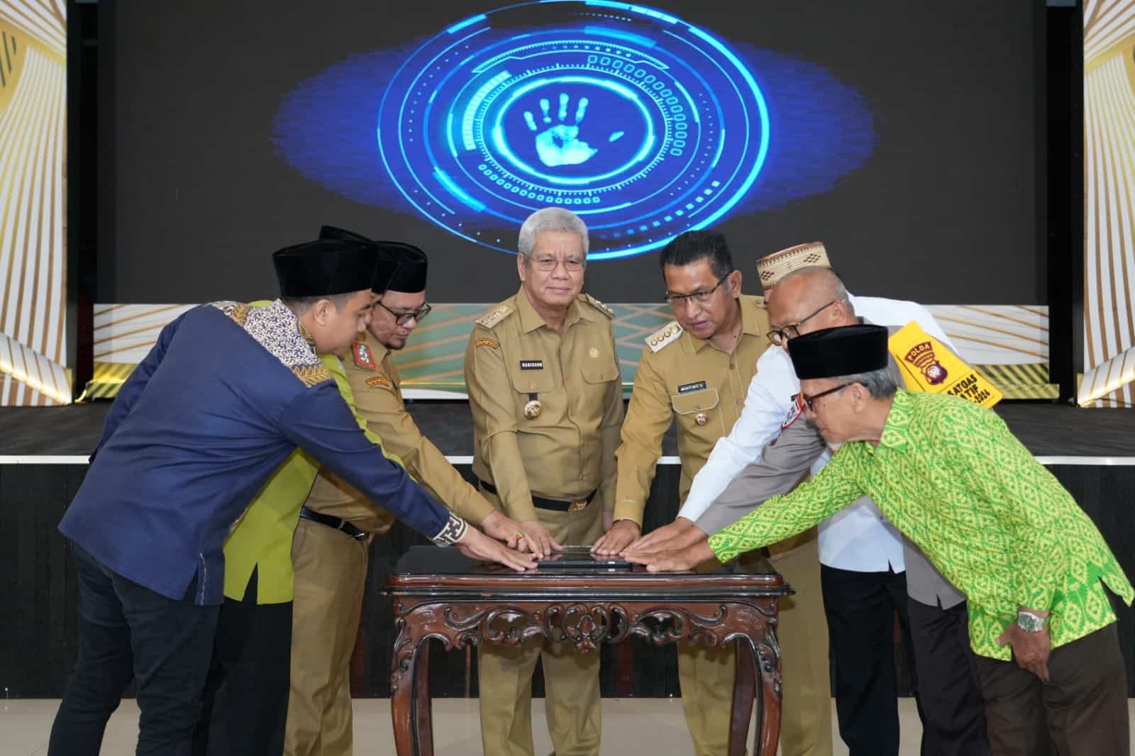 Pj Gubernur Harisson Harapkan Pelaksanaan MTQ Ke-32 di Kabupaten Landak Berjalan Lancar