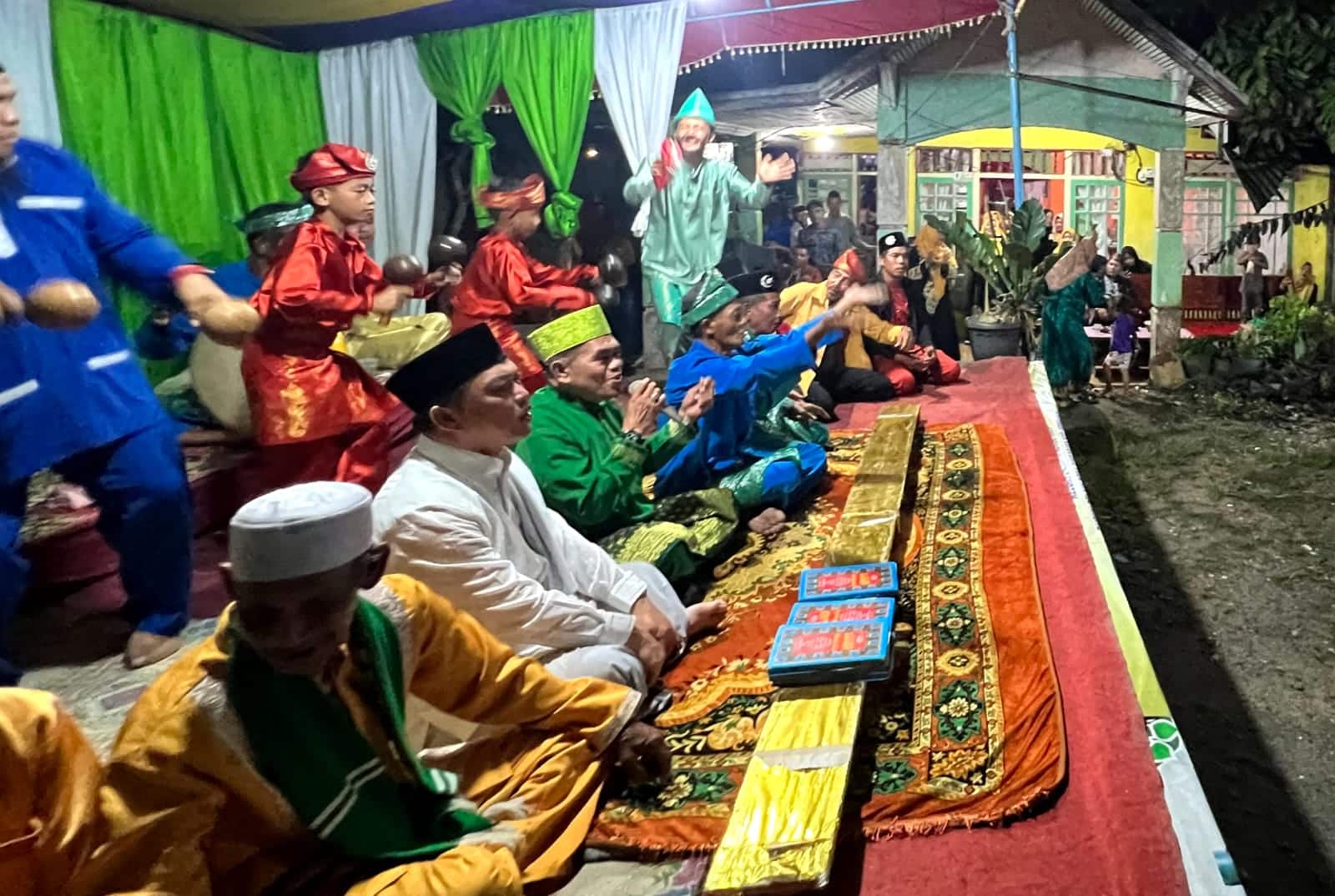Hadiri Zikir Maulid di Semparuk, Norsan Tuai Pujian Warga Membaur di Tarub