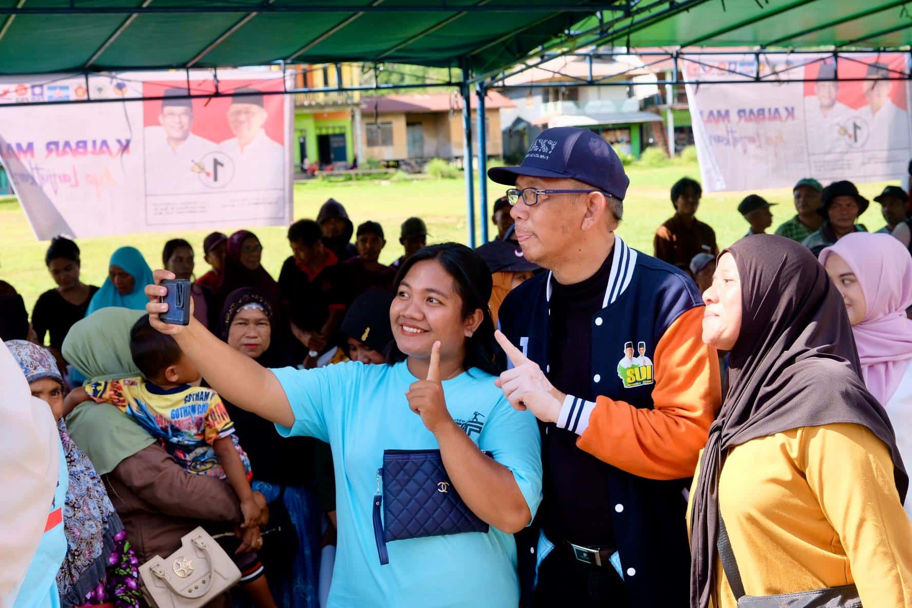 Bang Midji Datang Lagi ke Desa Nanga Sokan, Janjikan Pembangunan Jalan Tuntas Dalam Satu Tahun Anggaran