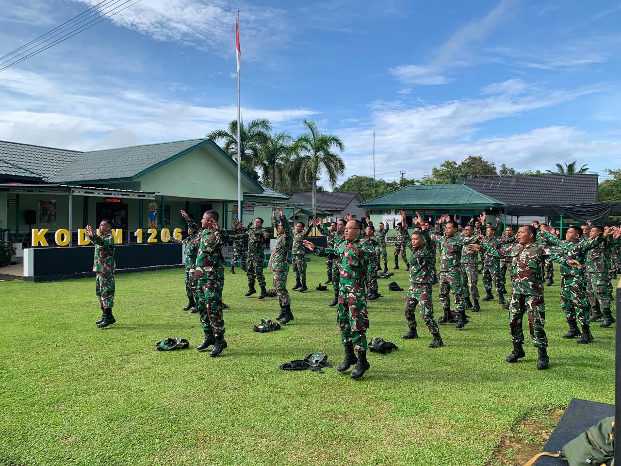 Jelang Pilkada Serentak Tahun 2024, Kodim Putussibau Gelar Latihan Penanggulangan Huru-hara