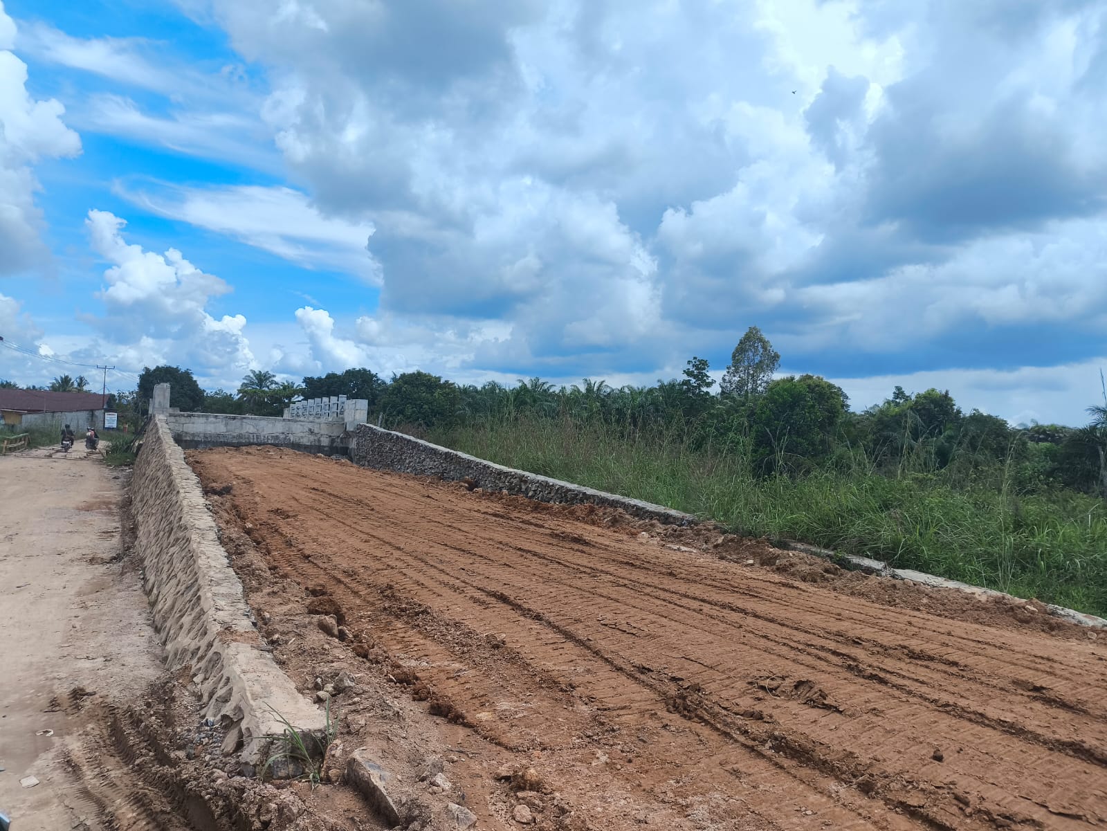 Jembatan Sungai Kepuluk Ditargetkan Berfungsi Awal Tahun 2025