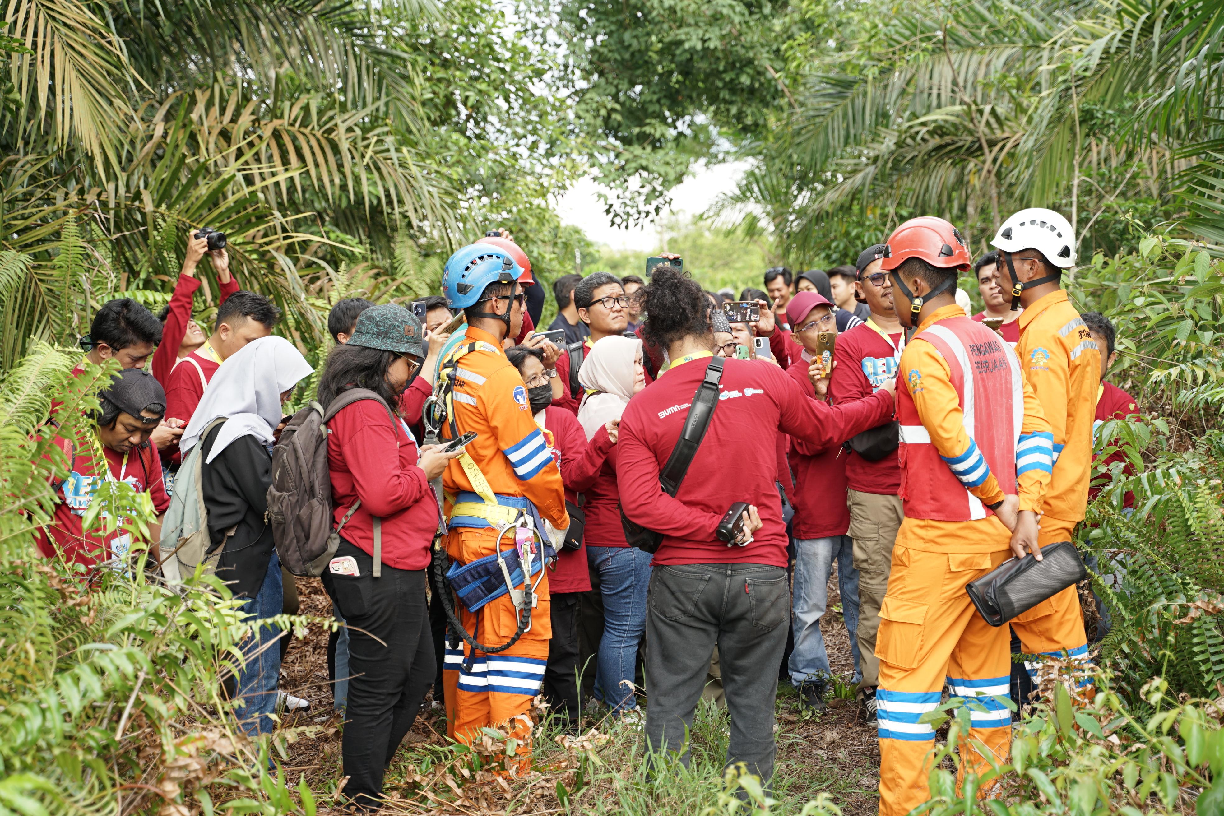 Sinergi dalam Ekosistem Peduli Listrik, PLN Ajak Puluhan Influencer dan Jurnalis Jaga Keandalan Listrik Kalimantan Barat