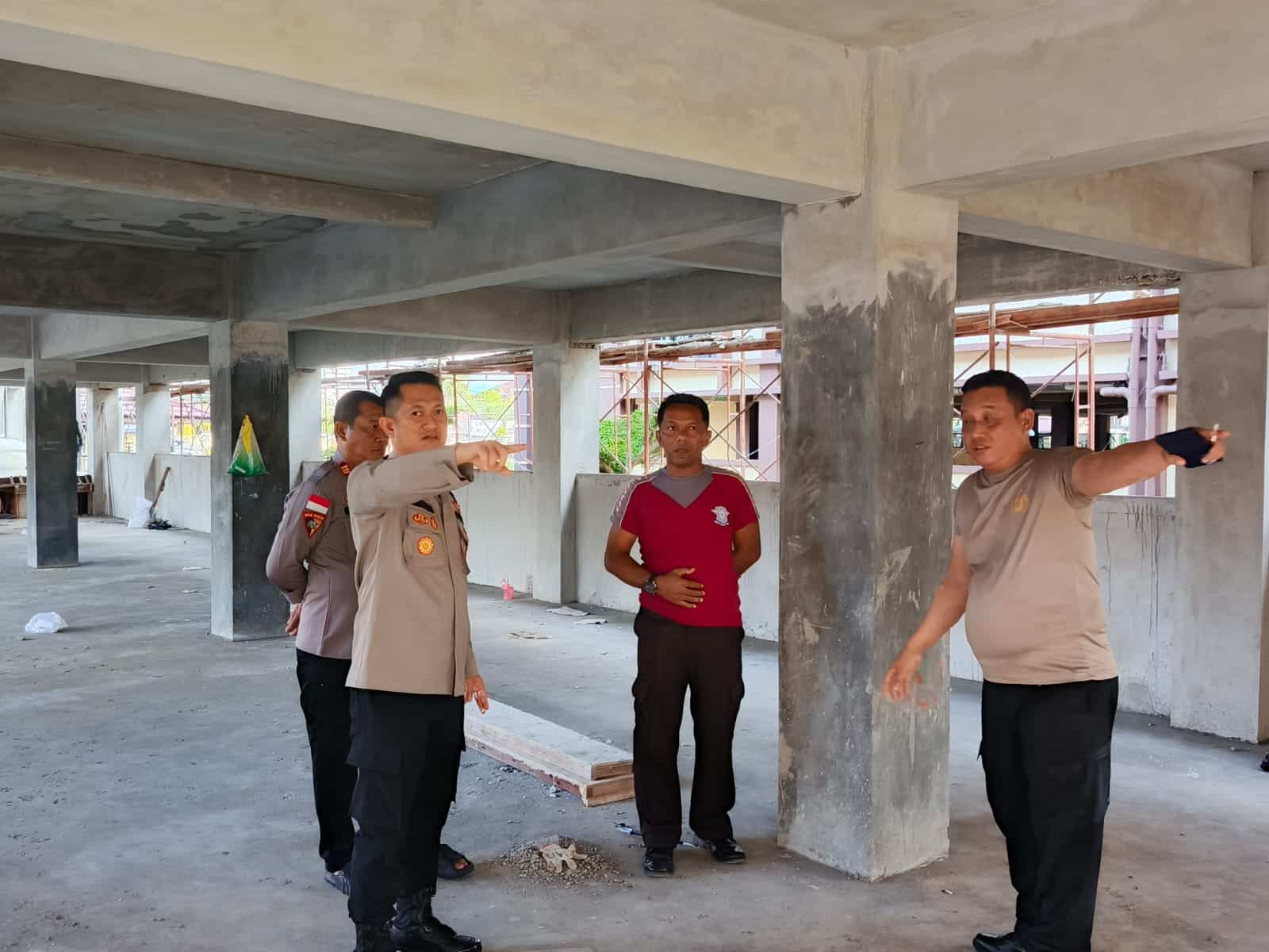 Kapolres Kapuas Hulu Tinjau Progres Pembangunan Gedung Pelayanan Satu Atap