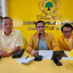 { \Illuminate\Support\Str::words($kategorix->post_title, 30, '') }}