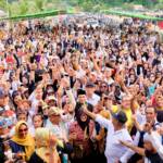 { \Illuminate\Support\Str::words($kategorix->post_title, 30, '') }}