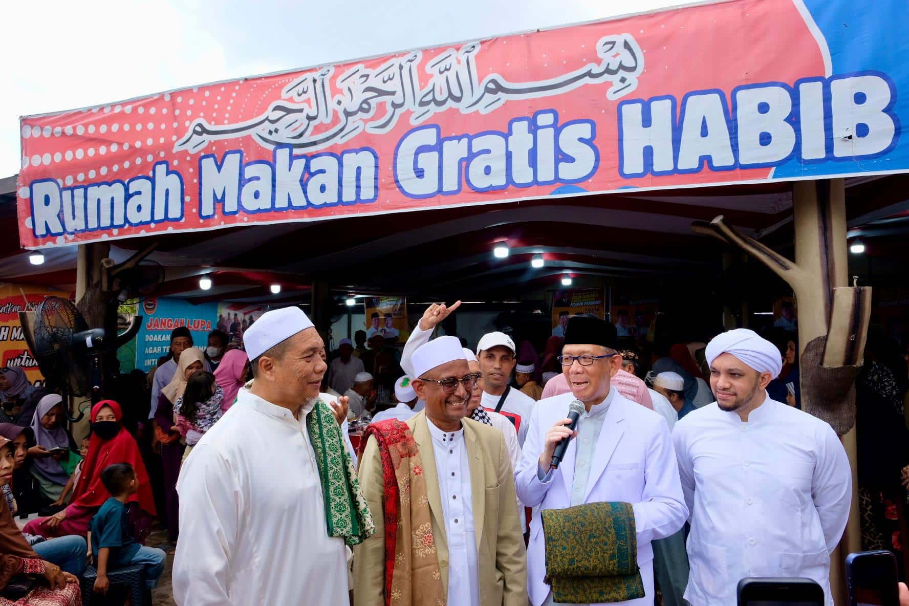 Sutarmidji Puji Keberadaan Rumah Makan Gratis Habib di Pontianak