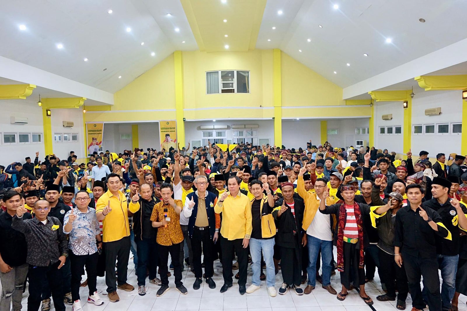 Sapa Relawan Akar Beringin, Maman Abdurrahman Pastikan Sutarmidji Paling Komitmen Bangun Kalbar