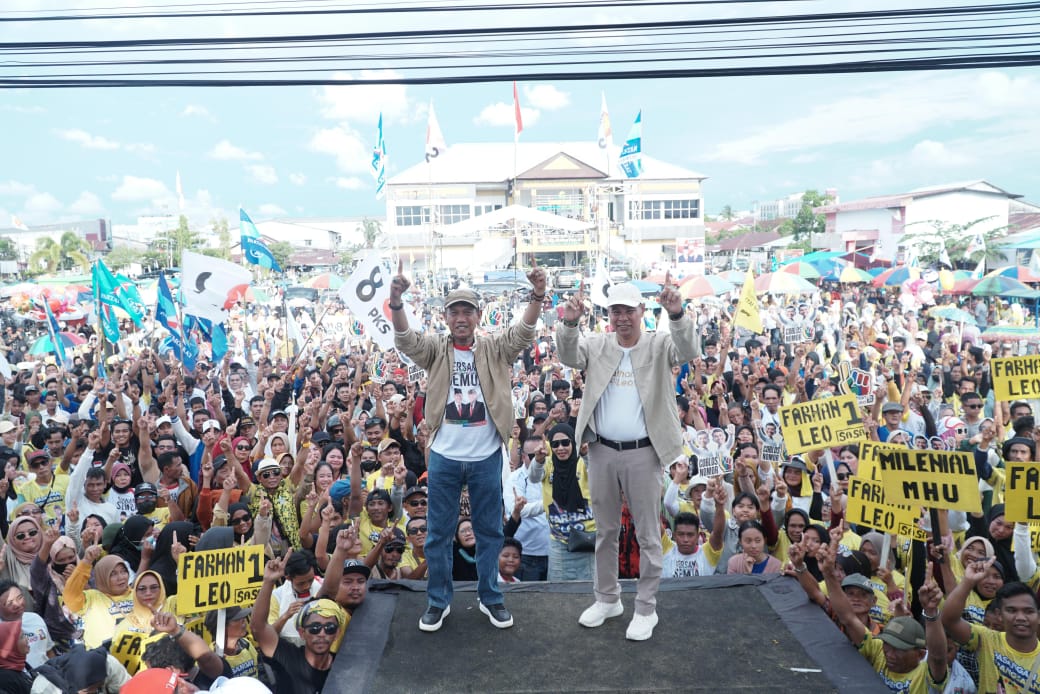 Ribuan Masyarakat Padati Kampanye Akbar Paslon Bupati Ketapang Farhan-Leo di Lapangan Sepakat