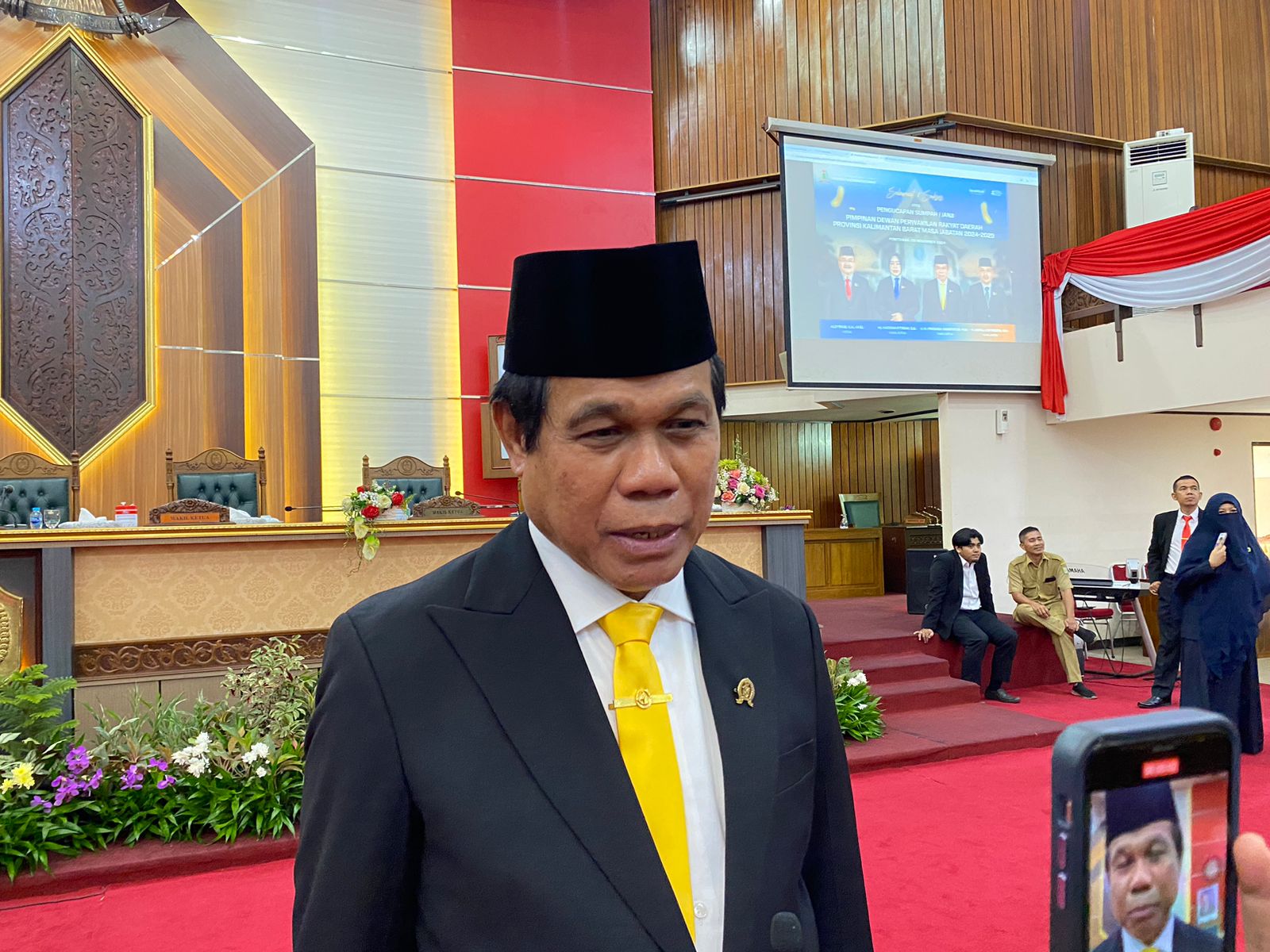 Prabasa Kembali Jabat Wakil Ketua DPRD Kalbar, Siap Perjuangkan Aspirasi Masyarakat di Bidang Infrastruktur dan Pendidikan