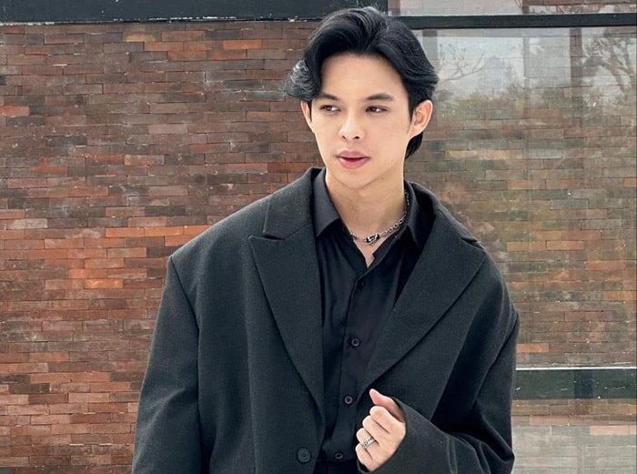 Rey Mbayang Jalani Septorhinoplasty Biar Nyaman Diving, Malah Dihujat Netizen