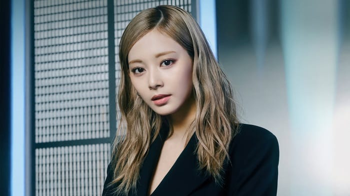 Mengejutkan, Tzuyu TWICE Mengaku Sudah Lakukan “Operasi Plastik”