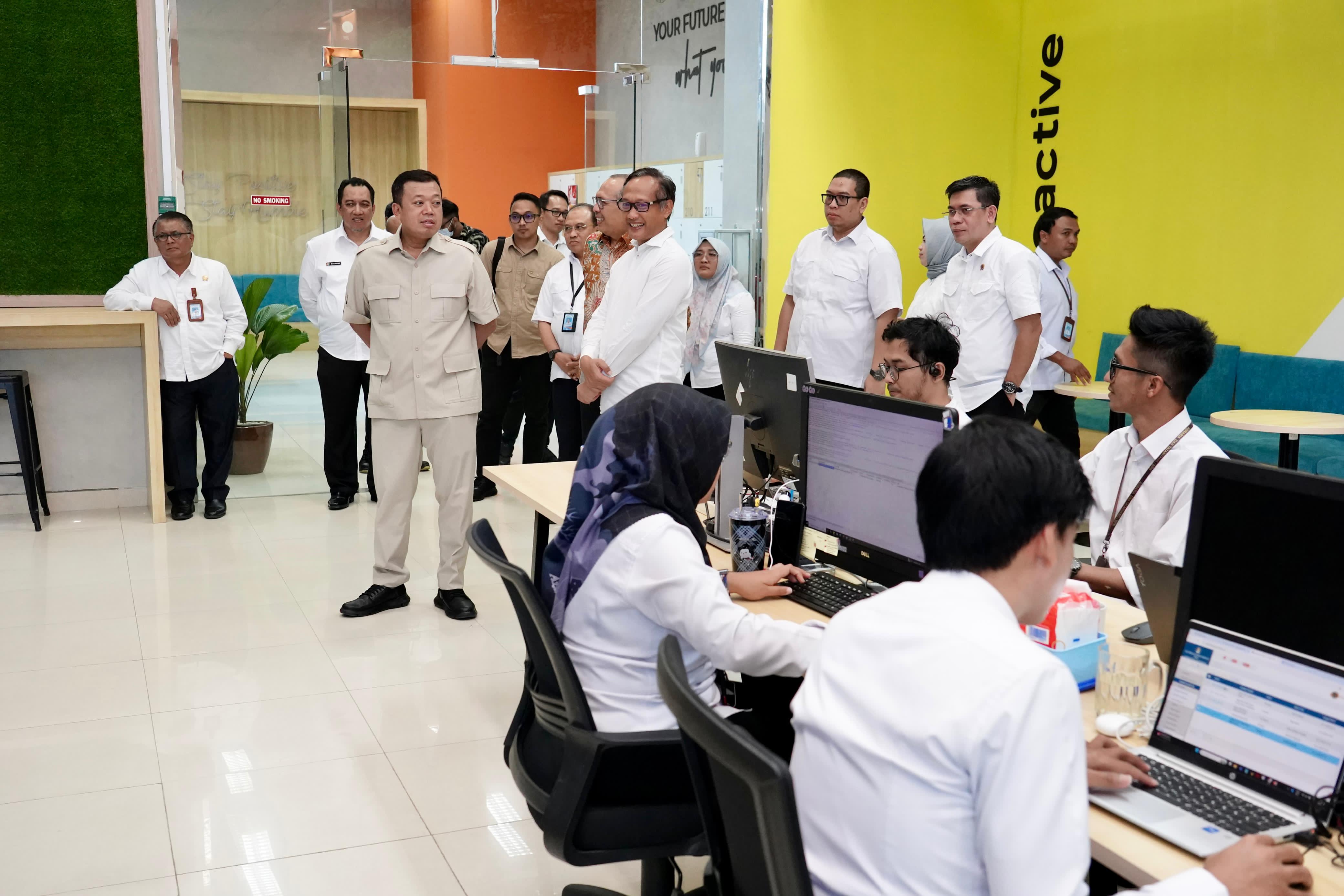 Kunjungi Kantor Cikeas, Menteri Nusron Akan Perkuat SDM Kementerian ATR/BPN yang Miliki Pemahaman Konsep Manajemen Risiko