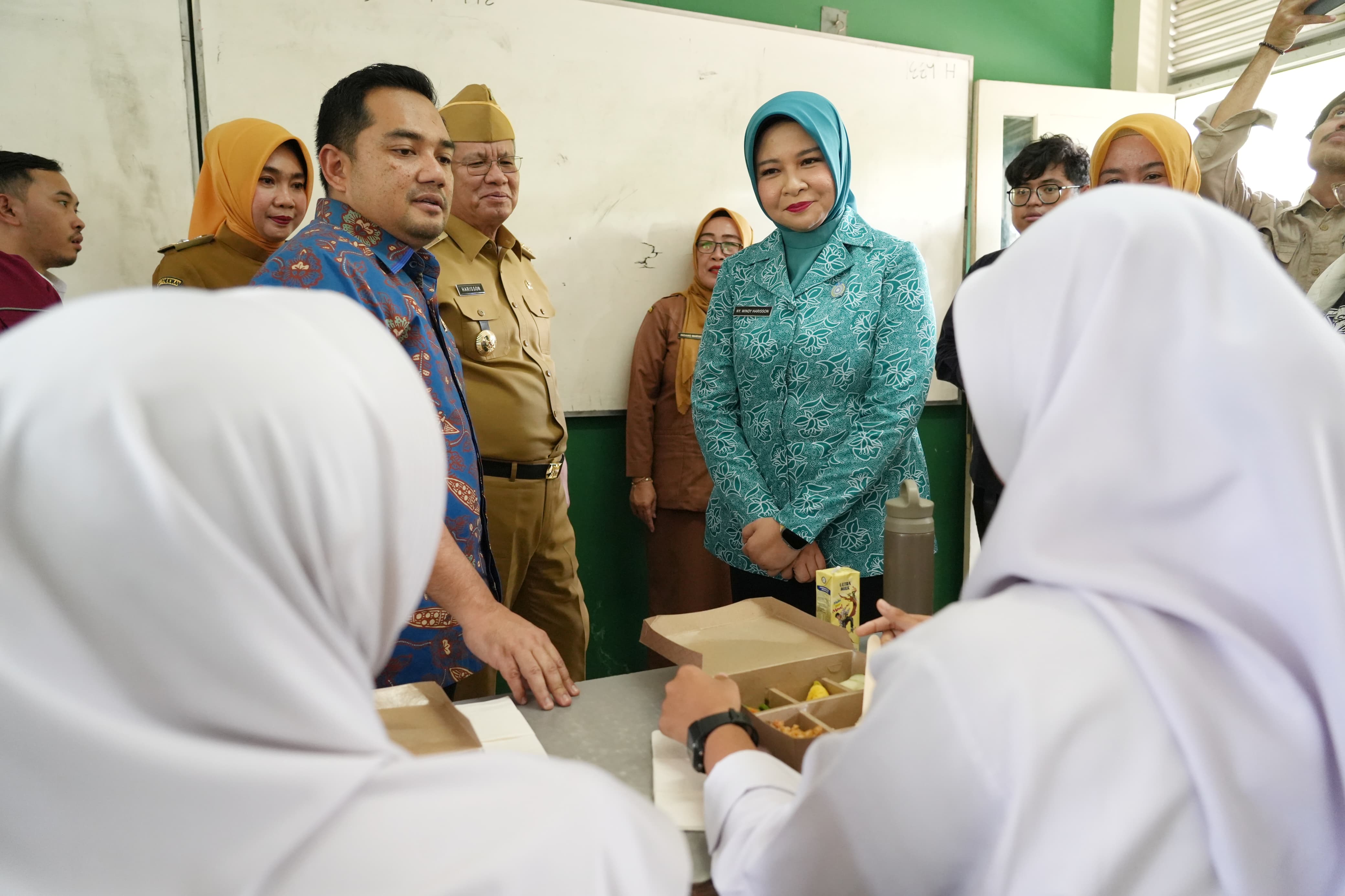 Program Makan Bergizi Gratis Dilakukan Secara Bertahap