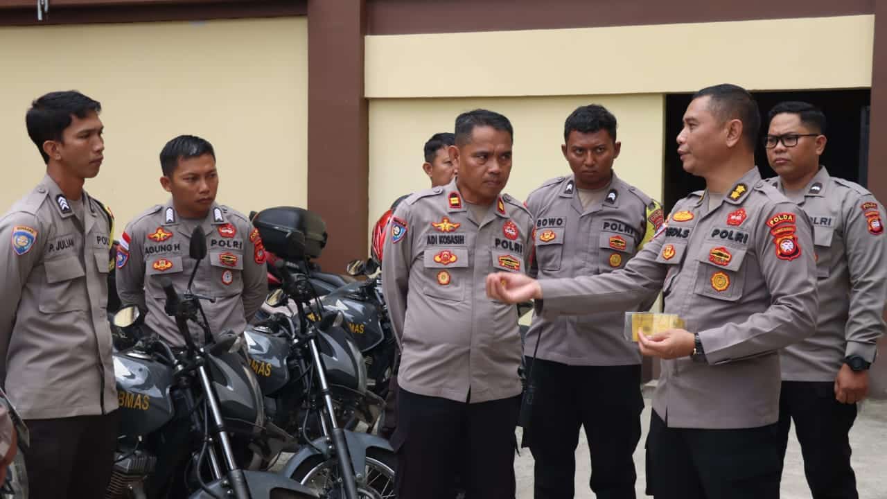 Ditbinmas Polda Kalbar Periksa Kendaraan Operasional Bhabinkamtibmas Polres Kapuas Hulu