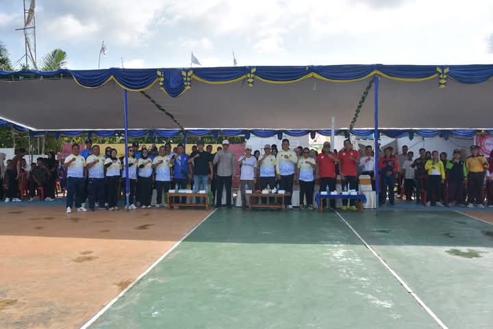Staf Ahli Bupati Ketapang Buka Turnamen Bola Voli Dewan Pengurus KNPI Tahun 2024
