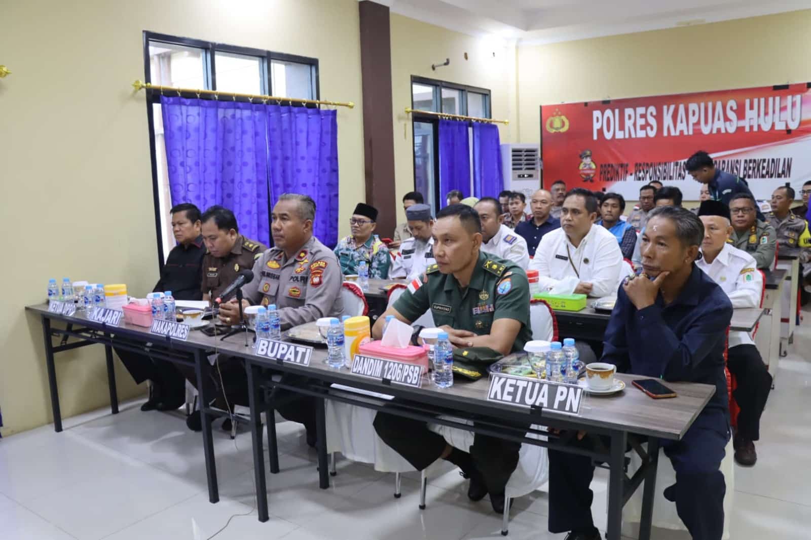 Polres Kapuas Hulu Gelar Rakor Lintas Sektoral Pengamanan Natal 2024 dan Tahun Baru 2025